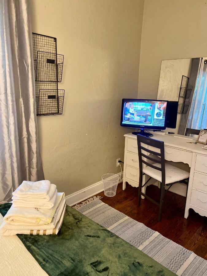 Villa Olivia Guest Rooms Hollywood Zewnętrze zdjęcie
