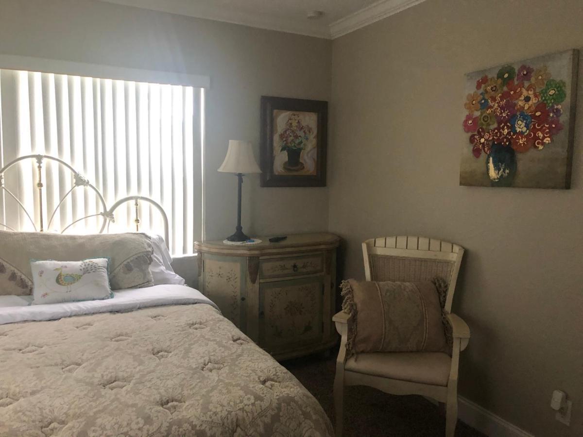 Villa Olivia Guest Rooms Hollywood Zewnętrze zdjęcie