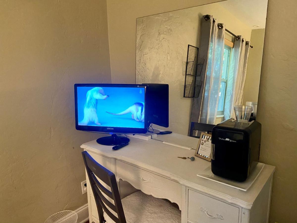 Villa Olivia Guest Rooms Hollywood Zewnętrze zdjęcie